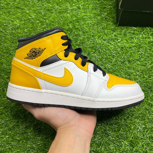 Jordan Shoes - Air Jordan 1 Mid University Gold Size Women’s 6 (WITH BOX)